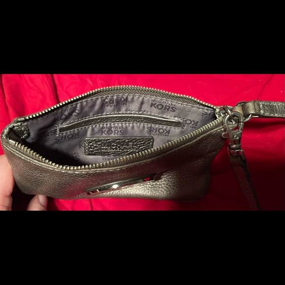 Michael Kors silver wristlet - Picture 3 of 3